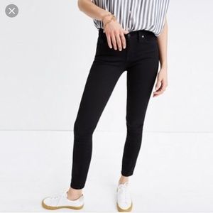 Madewell 8” skinny jean black size 25